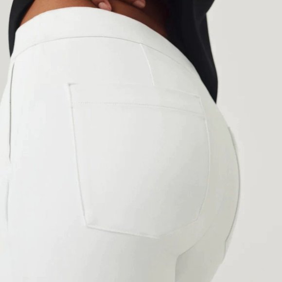 SPANX On-The-Go Kick Flare Pull-on PANTS Size XL Tall White Stretch NEW 20373T - Picture 5 of 13